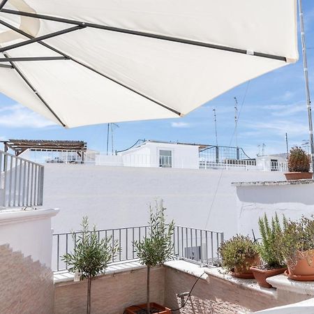 Wineart House, Terracielo Indipendente Nel Centro Di Monopoli Lejlighed Eksteriør billede