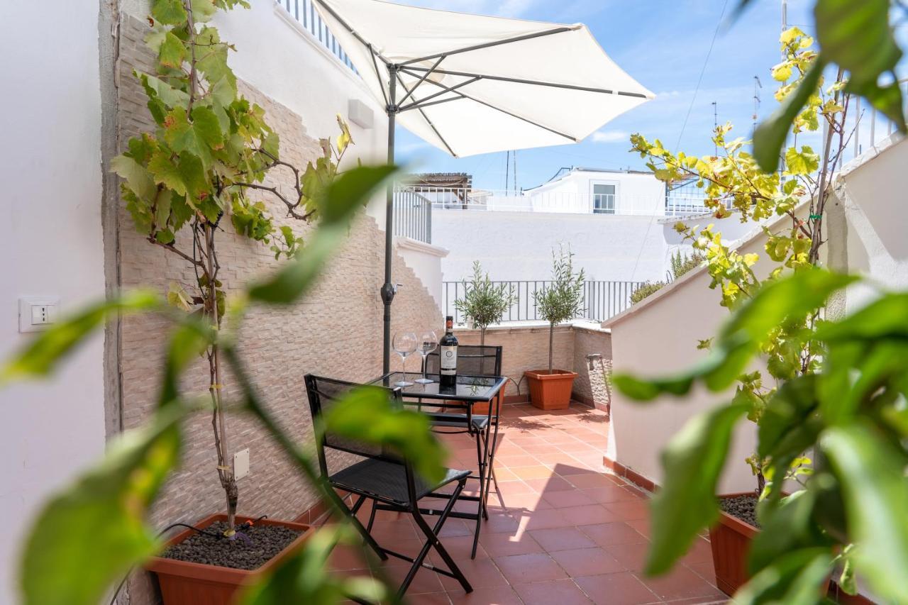 Wineart House, Terracielo Indipendente Nel Centro Di Monopoli Lejlighed Eksteriør billede